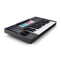 NOVATION Launchkey 25 MK3